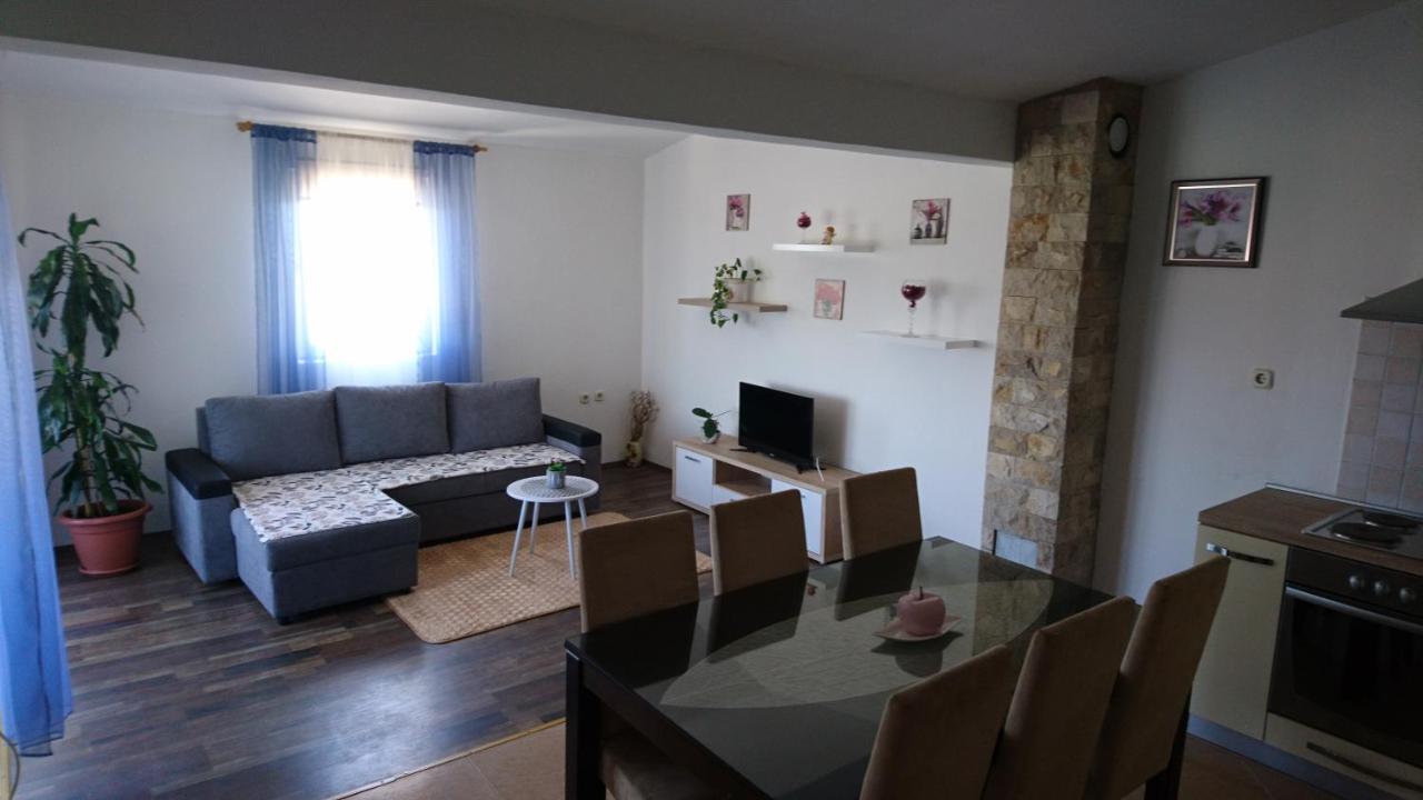 Apartman Vuleta Ražanac Dış mekan fotoğraf