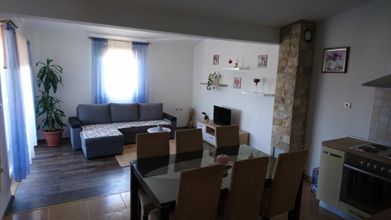 Apartman Vuleta Ražanac Dış mekan fotoğraf